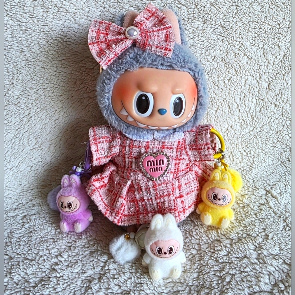 New MINI Labubu Have a Seat key chain 2" for regular size Labubu "the monsters"